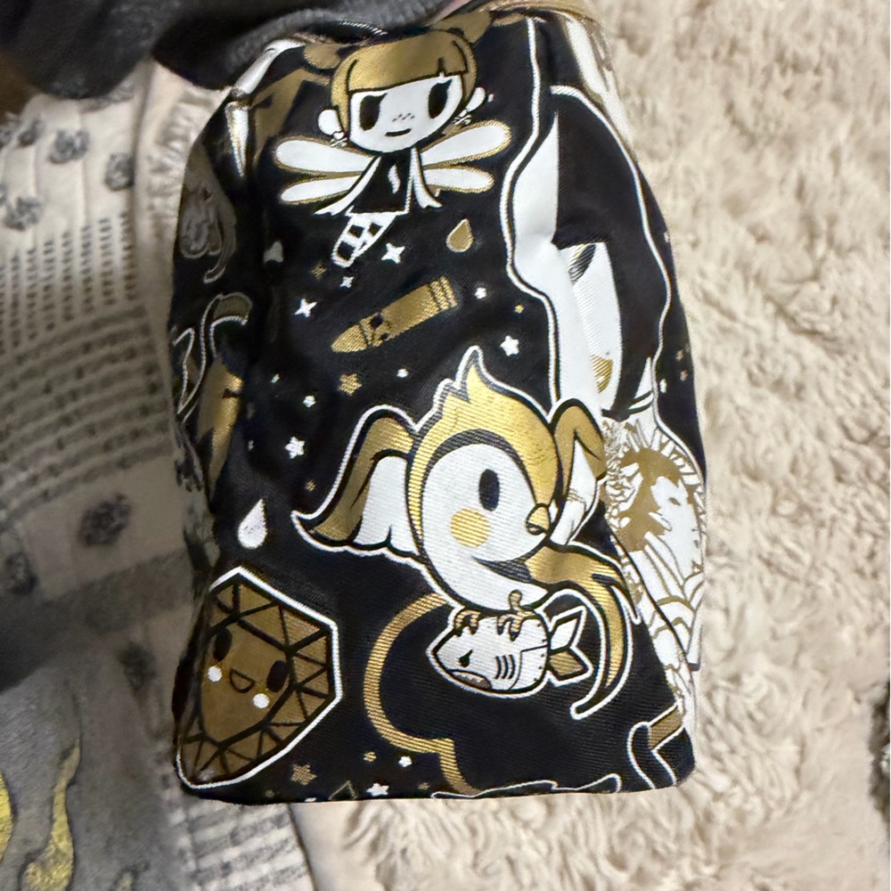 Tokidoki 24k makeup pouches - Picture 10 of 14